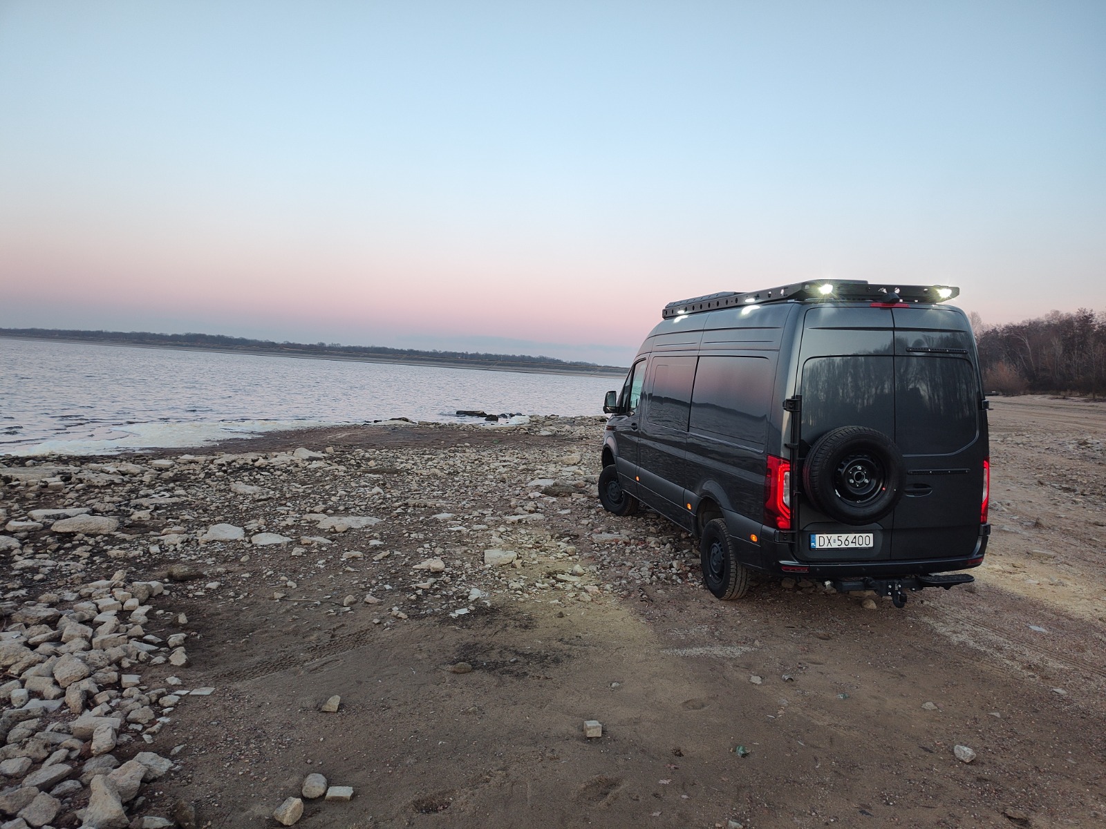 Mercedes Sprinter 907 L2H2 4×4