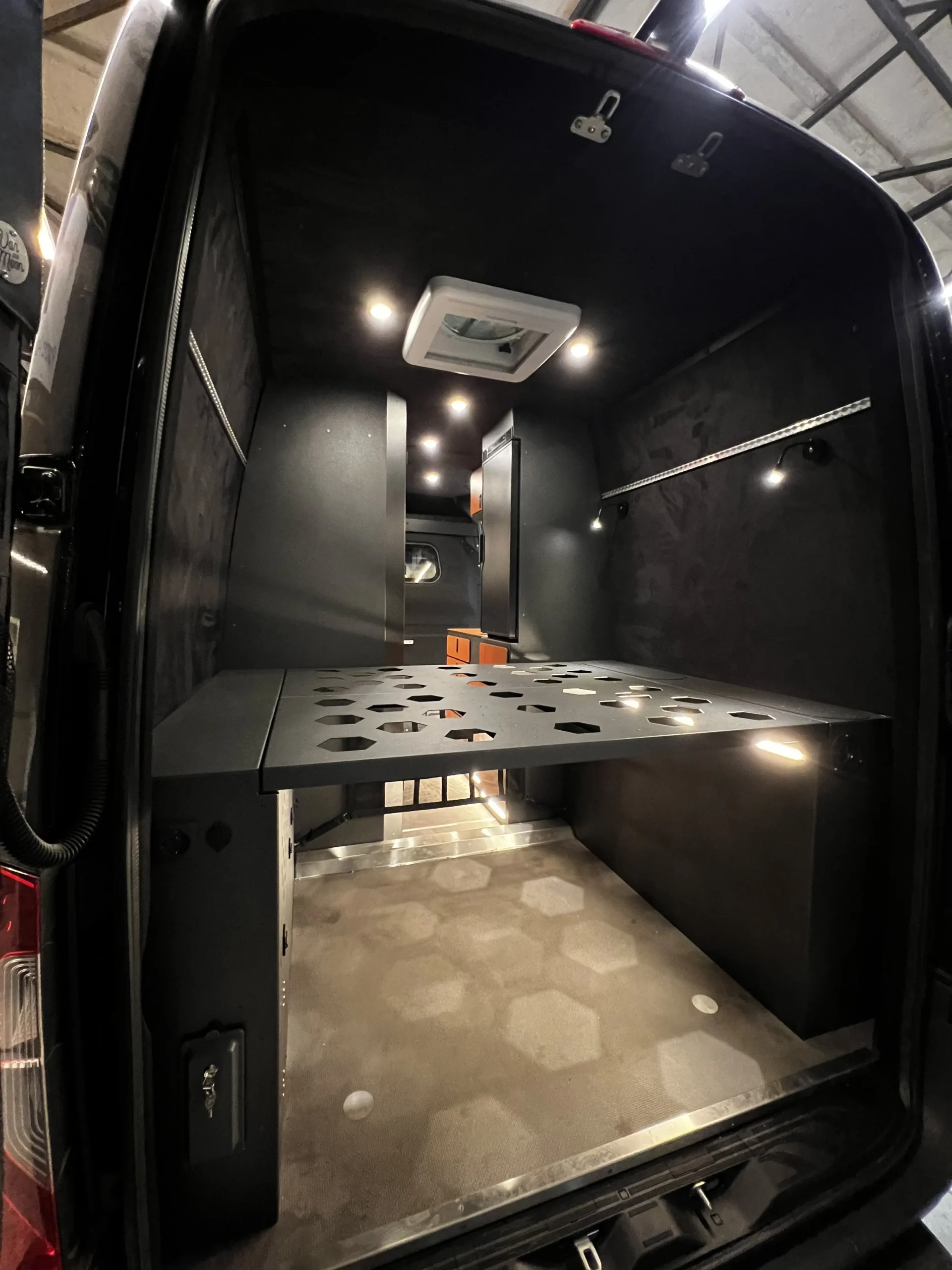 Mercedes Sprinter 910 L2H2