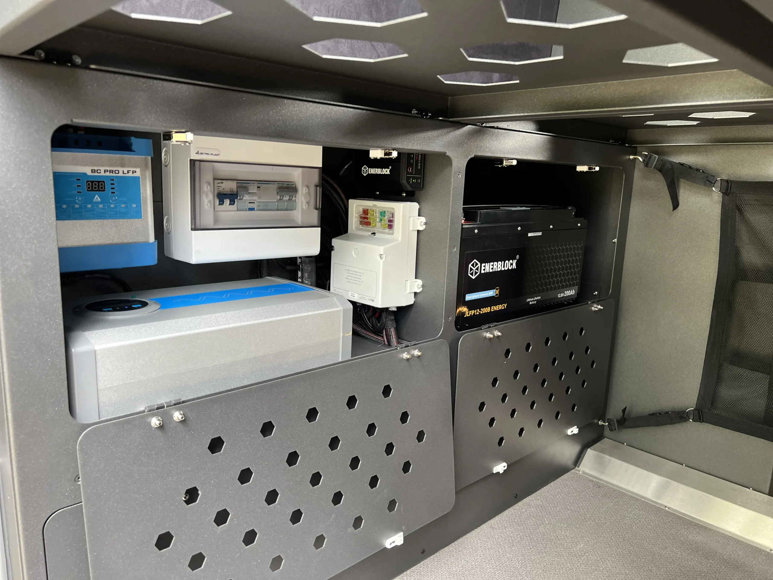 Mercedes Sprinter 910 L2H2